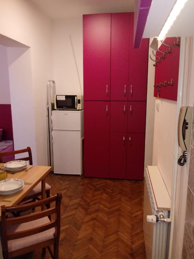 Slavija Square Apartment Beograd Bagian luar foto