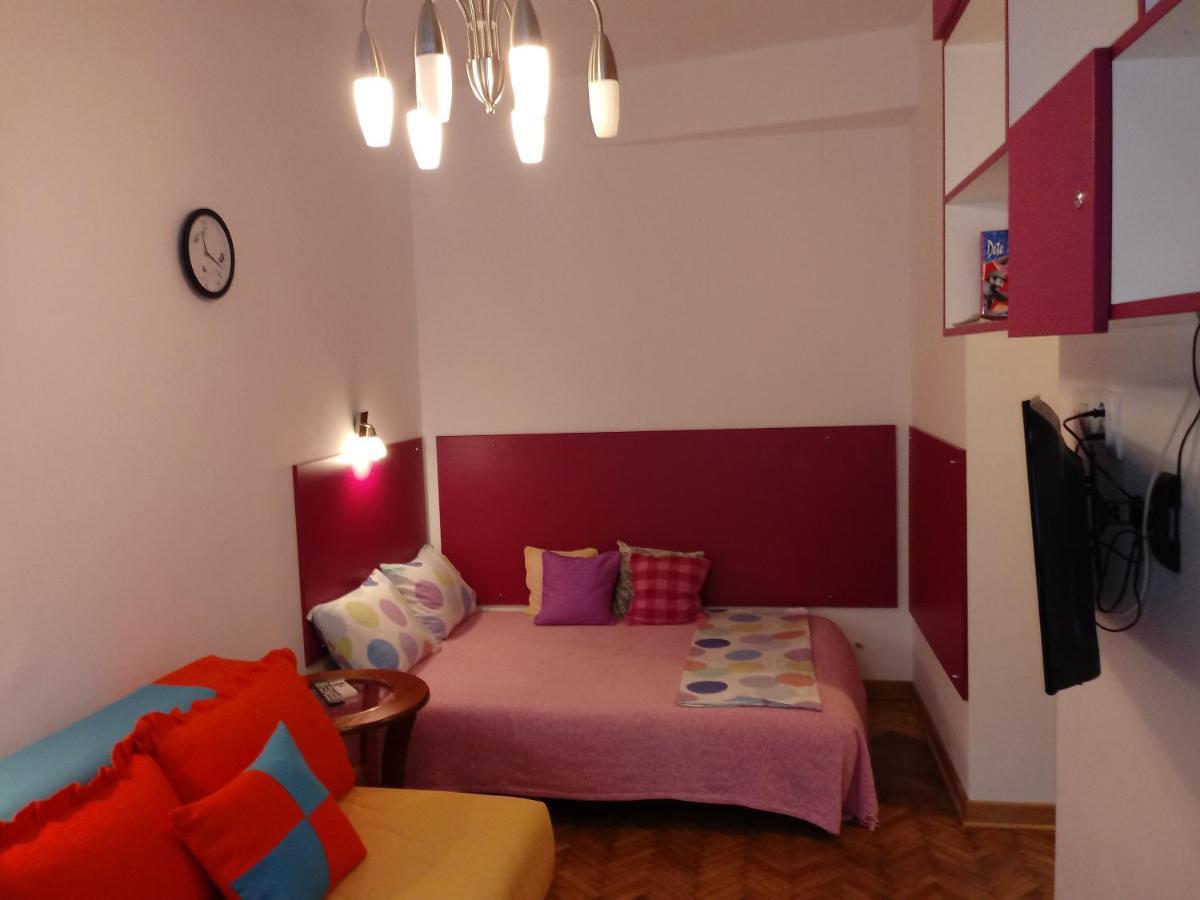 Slavija Square Apartment Beograd Bagian luar foto