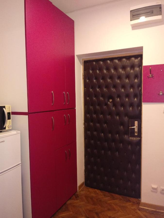Slavija Square Apartment Beograd Bagian luar foto